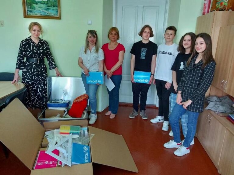Допомога від UNICEF Ukraine та ГО “Сильно”