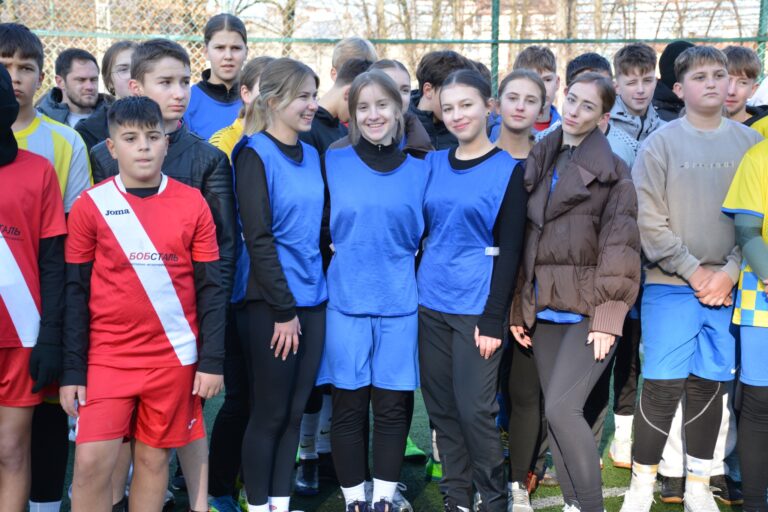 Перемоги команд ліцею у ІІ етапі спортивних змагань «Пліч-о-пліч всеукраїнські шкільні ліги» з масового футболу